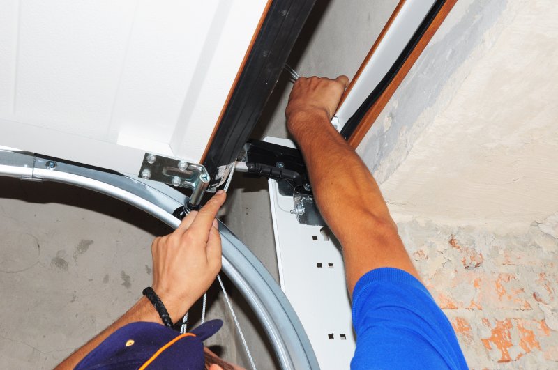 garage door receiving maintenance